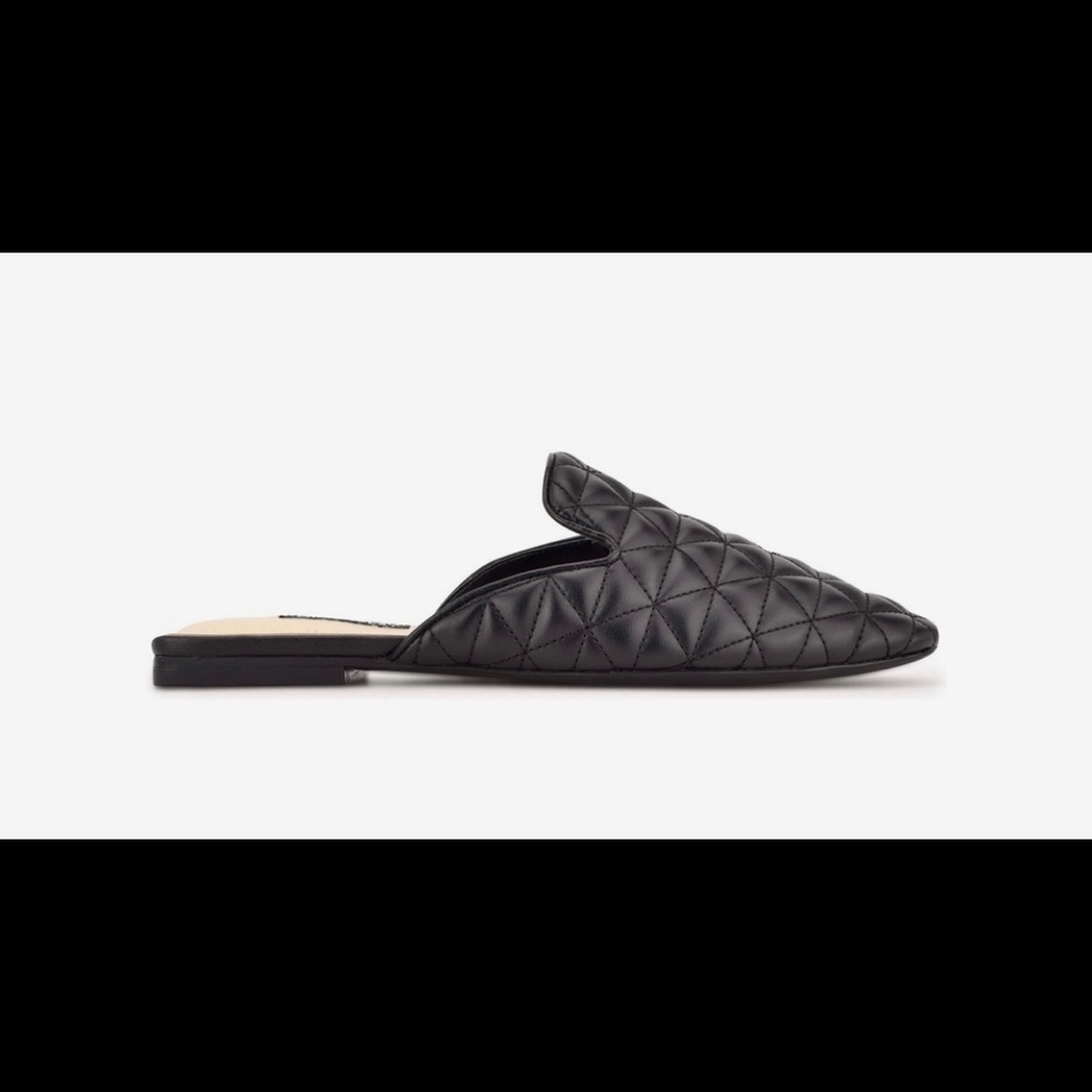 Nine West mule flats size 5